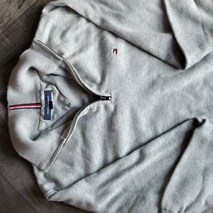 Tommy Hilfiger Pull Over Sweater